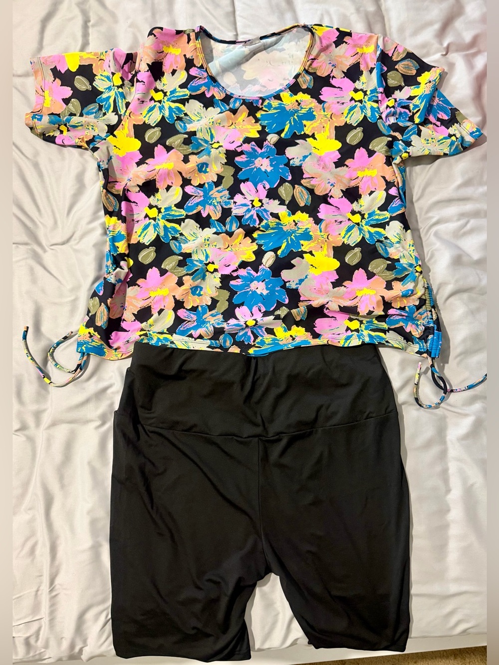 Women swimsuit 🩱 - Black with Pink & Yellow Flowers